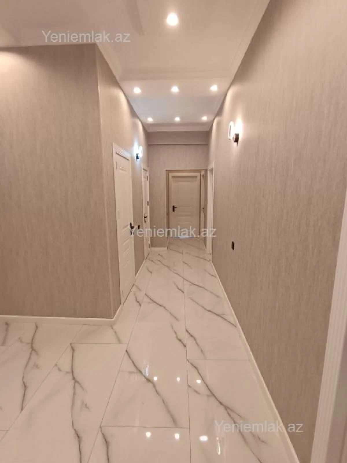 Satılır 3 otaqlı yeni tikili 95 m²