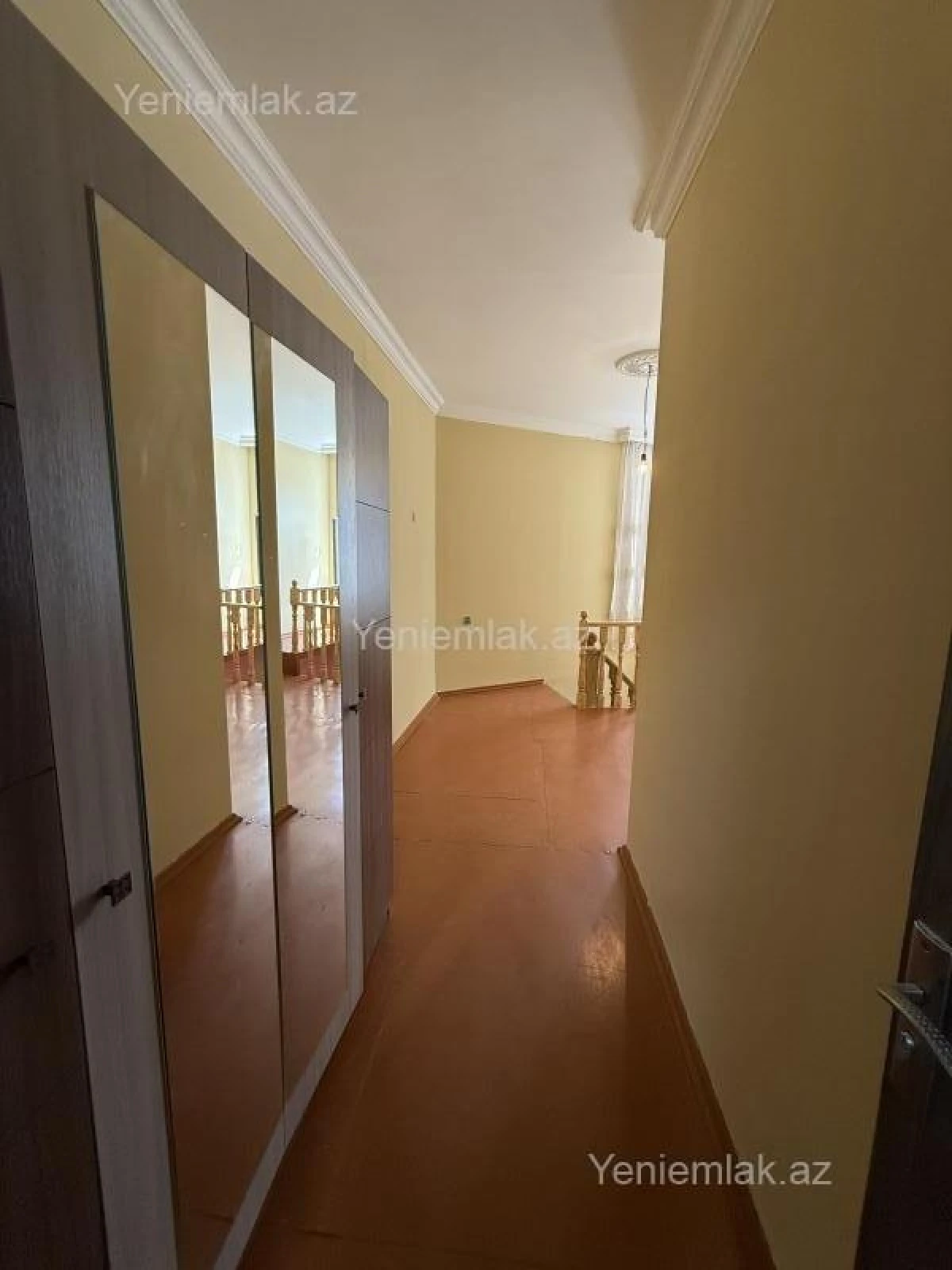 Satılır 2 otaqlı həyət evi 75 m²