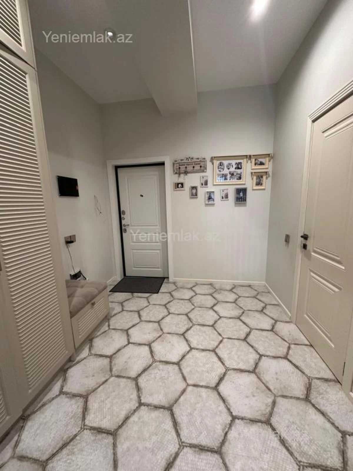 Satılır 3 otaqlı yeni tikili 100 m²