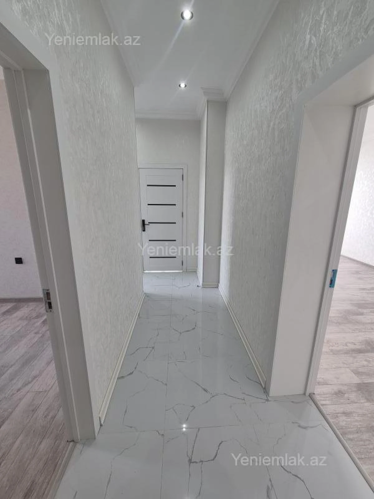 Satılır 3 otaqlı yeni tikili 85.5 m²