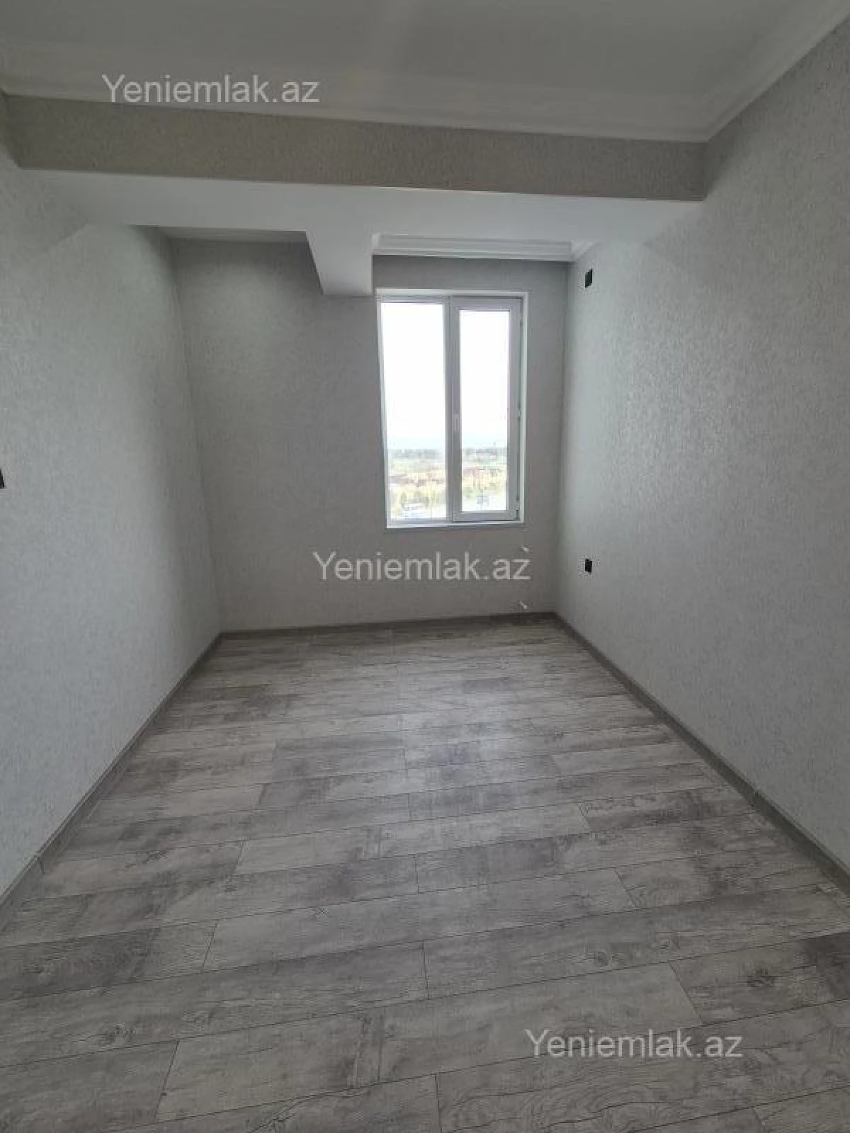 Satılır 3 otaqlı yeni tikili 85.5 m²