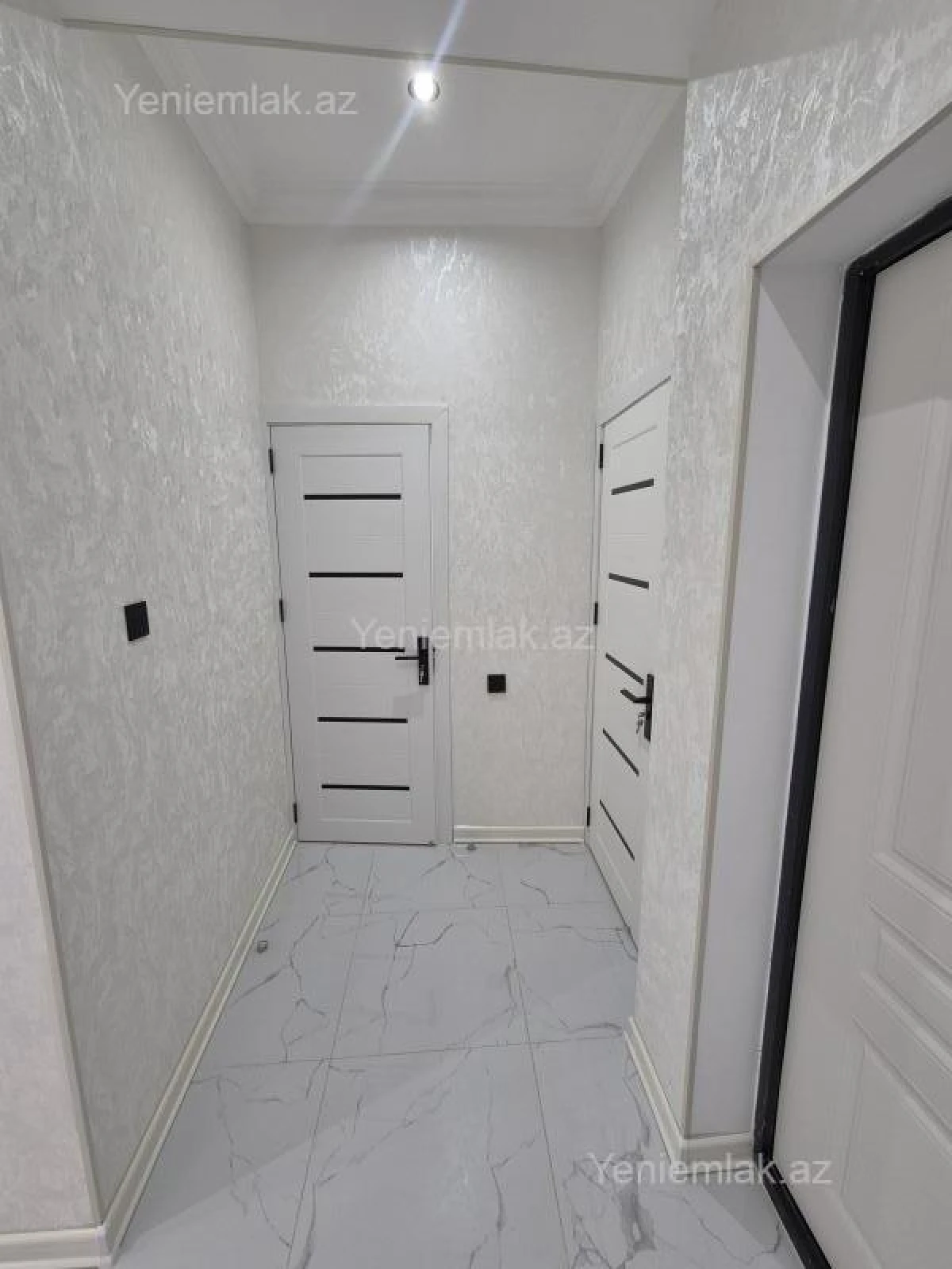 Satılır 3 otaqlı yeni tikili 85.5 m²