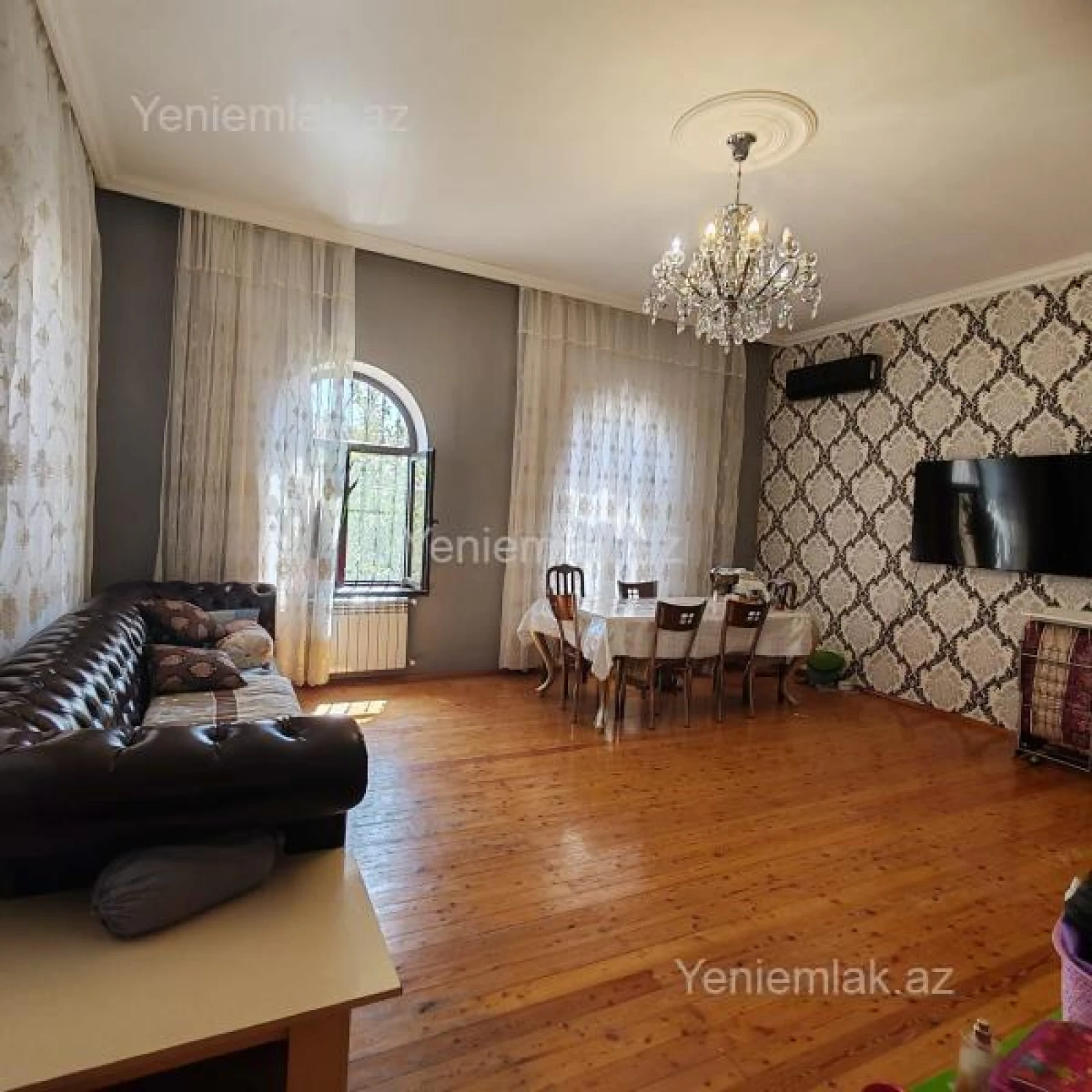 Satılır 3 otaqlı həyət evi 150 m²