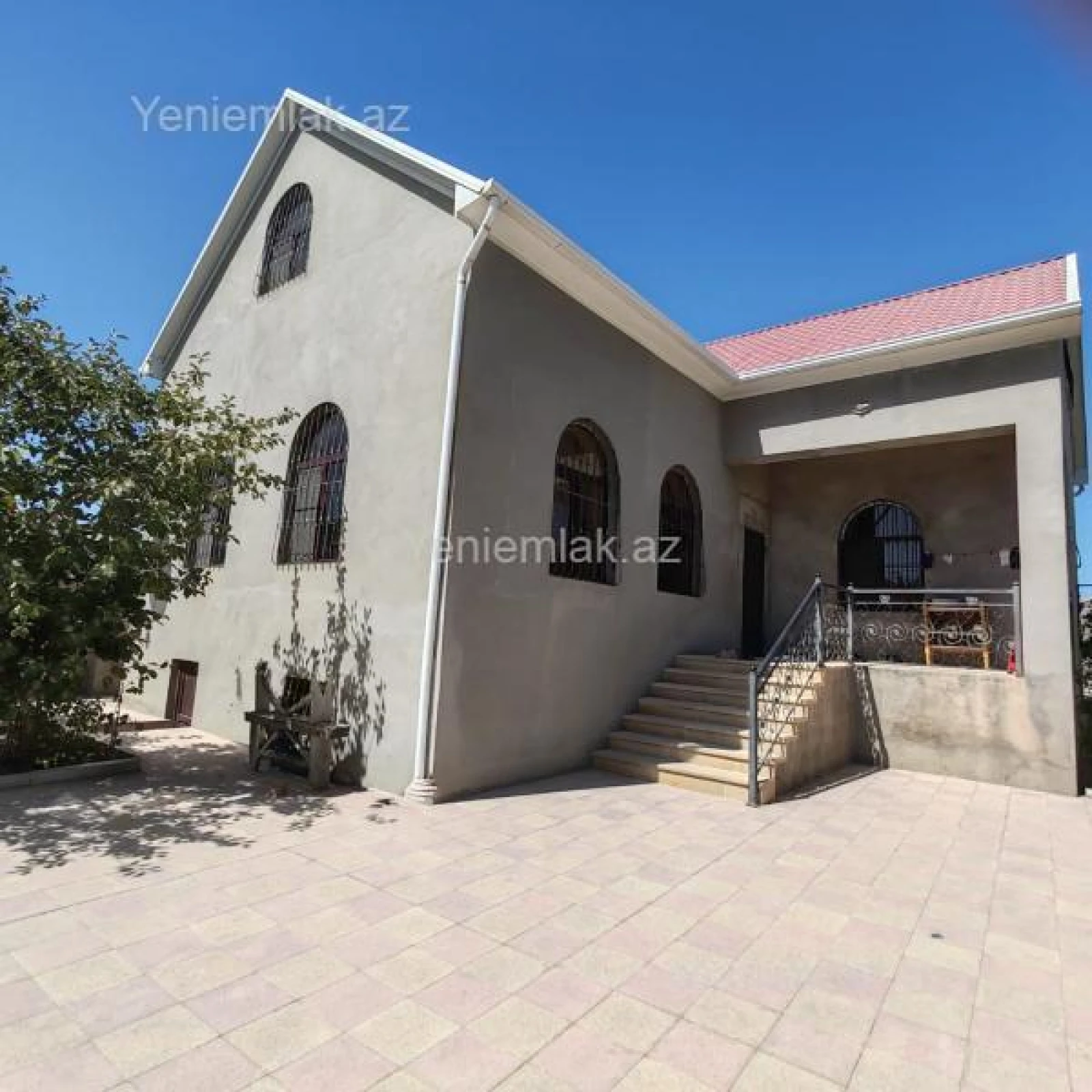 Satılır 3 otaqlı həyət evi 150 m²