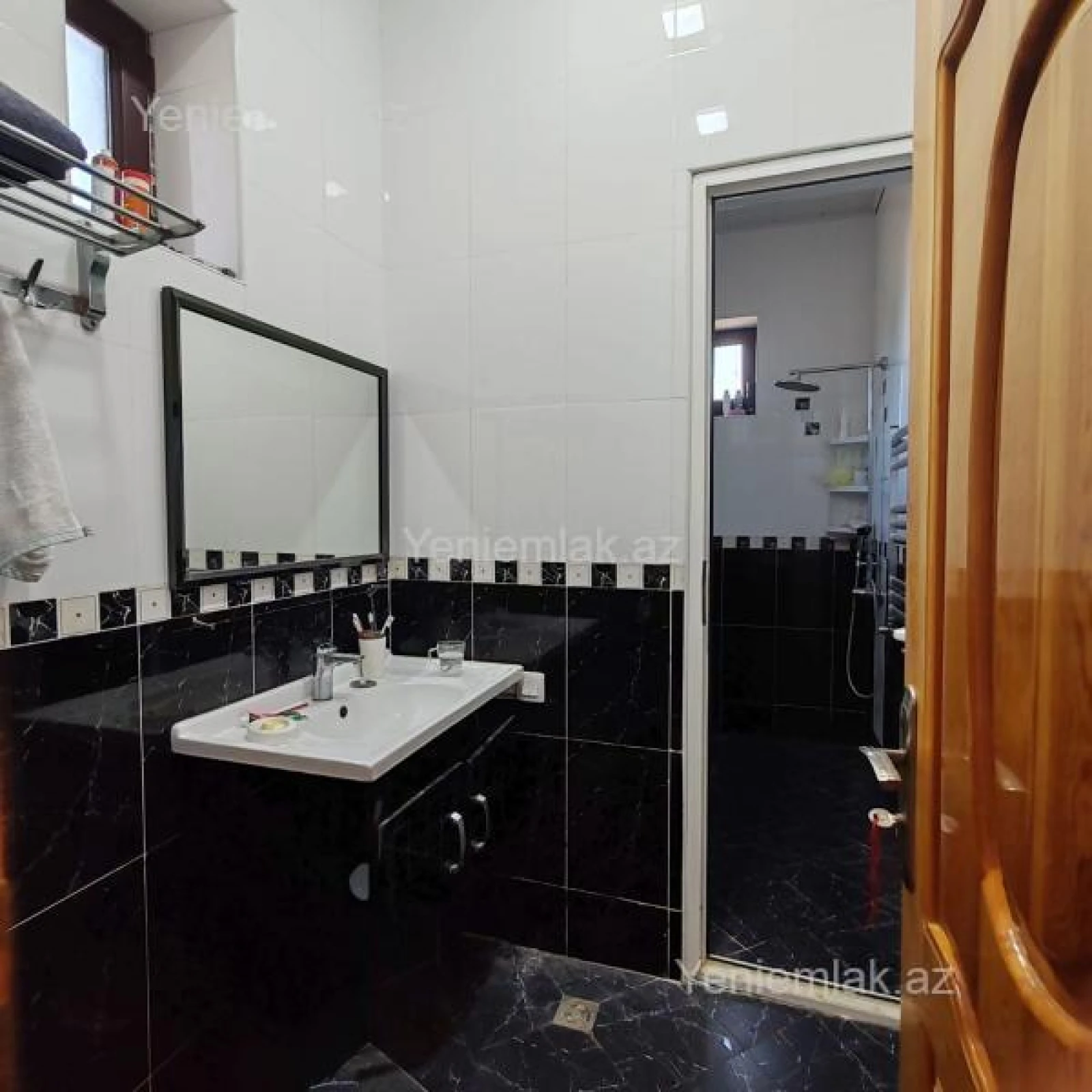 Satılır 3 otaqlı həyət evi 150 m²