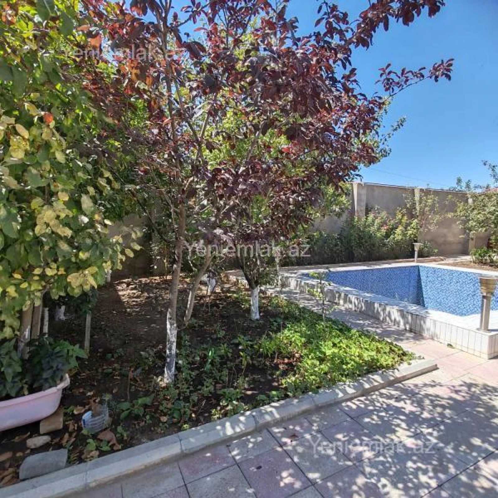 Satılır 3 otaqlı həyət evi 150 m²