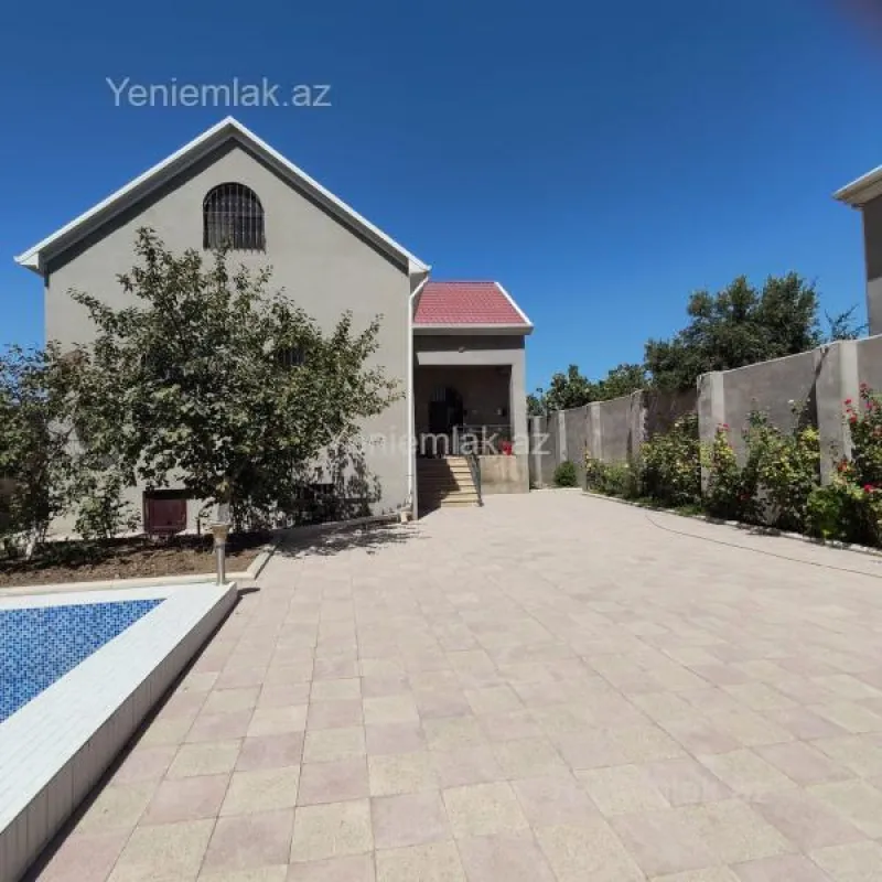 Satılır 3 otaqlı həyət evi 150 m²