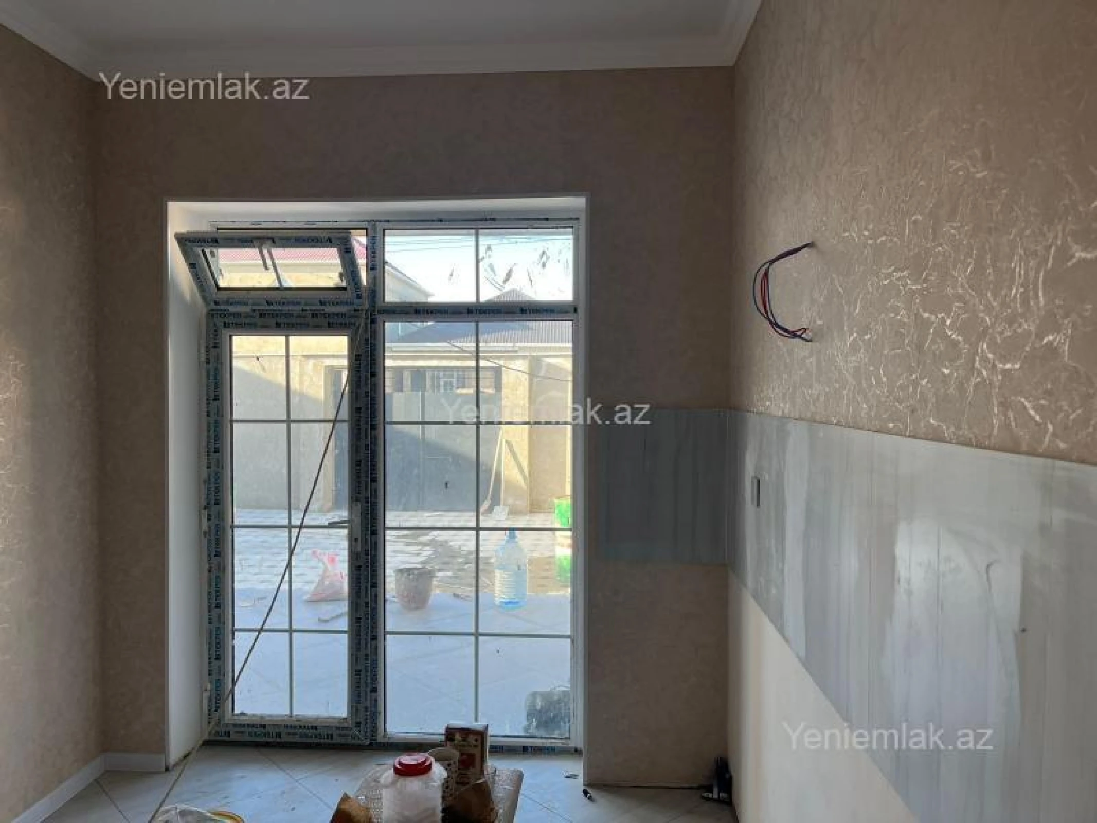 Satılır 3 otaqlı həyət evi 80 m²