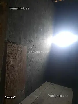 Satılır 6 otaqlı həyət evi 200 m²