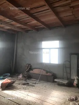 Satılır 6 otaqlı həyət evi 200 m²