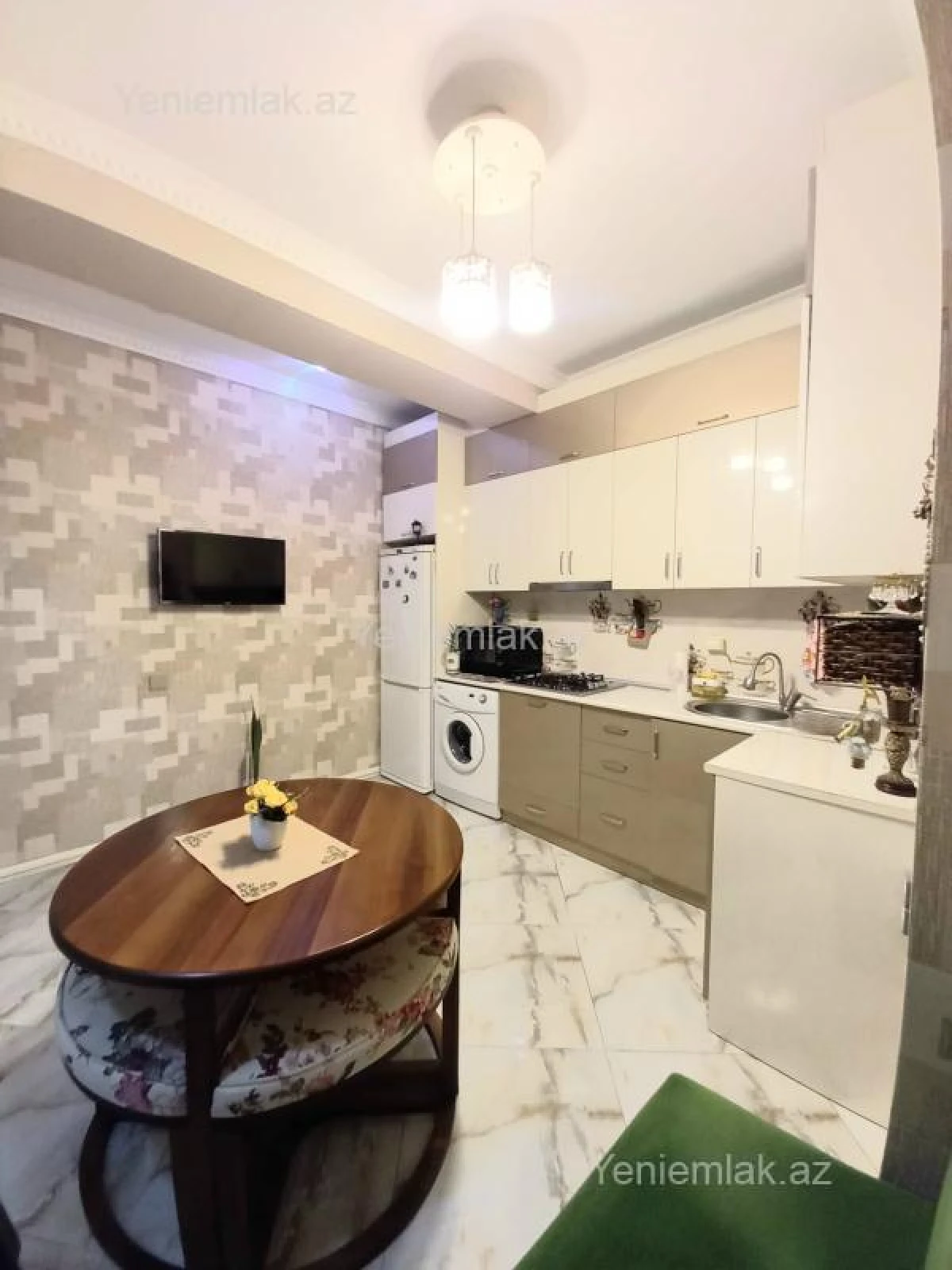 Satılır 2 otaqlı yeni tikili 95 m²