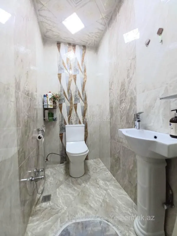Satılır 2 otaqlı yeni tikili 95 m²