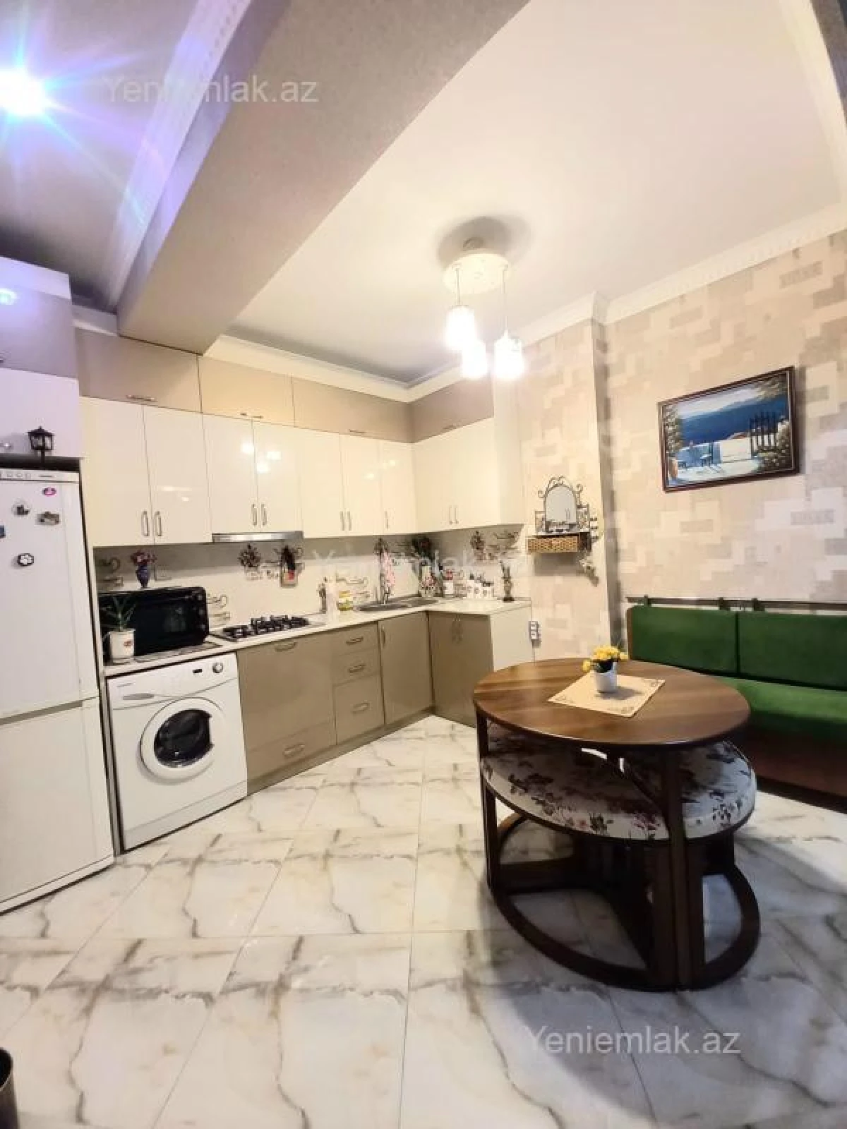 Satılır 2 otaqlı yeni tikili 95 m²