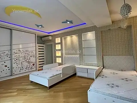 Satılır 3 otaqlı yeni tikili 110 m²