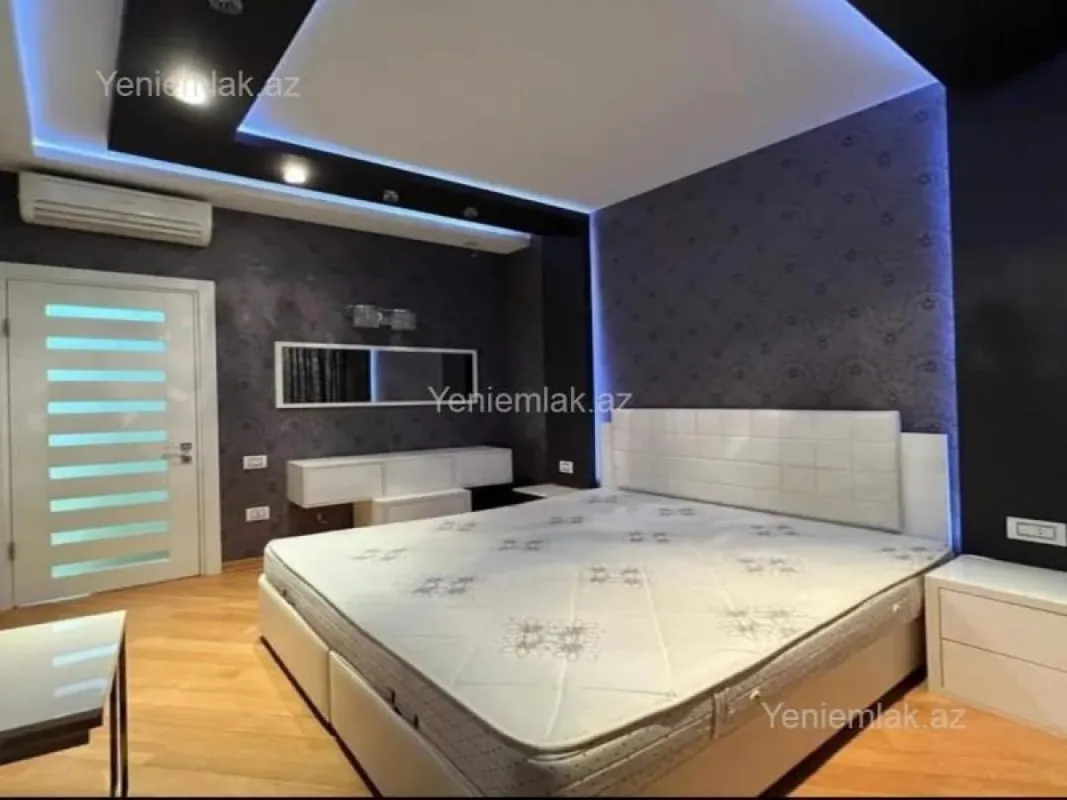 Satılır 3 otaqlı yeni tikili 110 m²