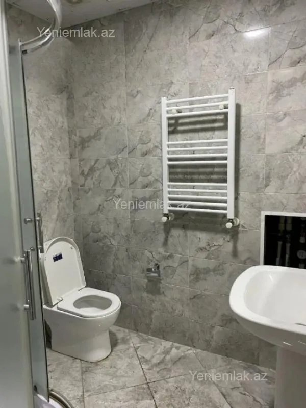 Satılır 2 otaqlı yeni tikili 75 m²