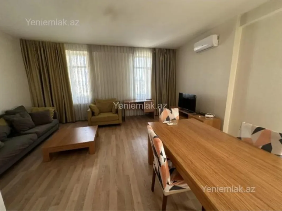 Satılır 2 otaqlı yeni tikili 75 m²