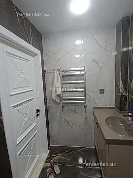 Satılır 3 otaqlı yeni tikili 68 m²