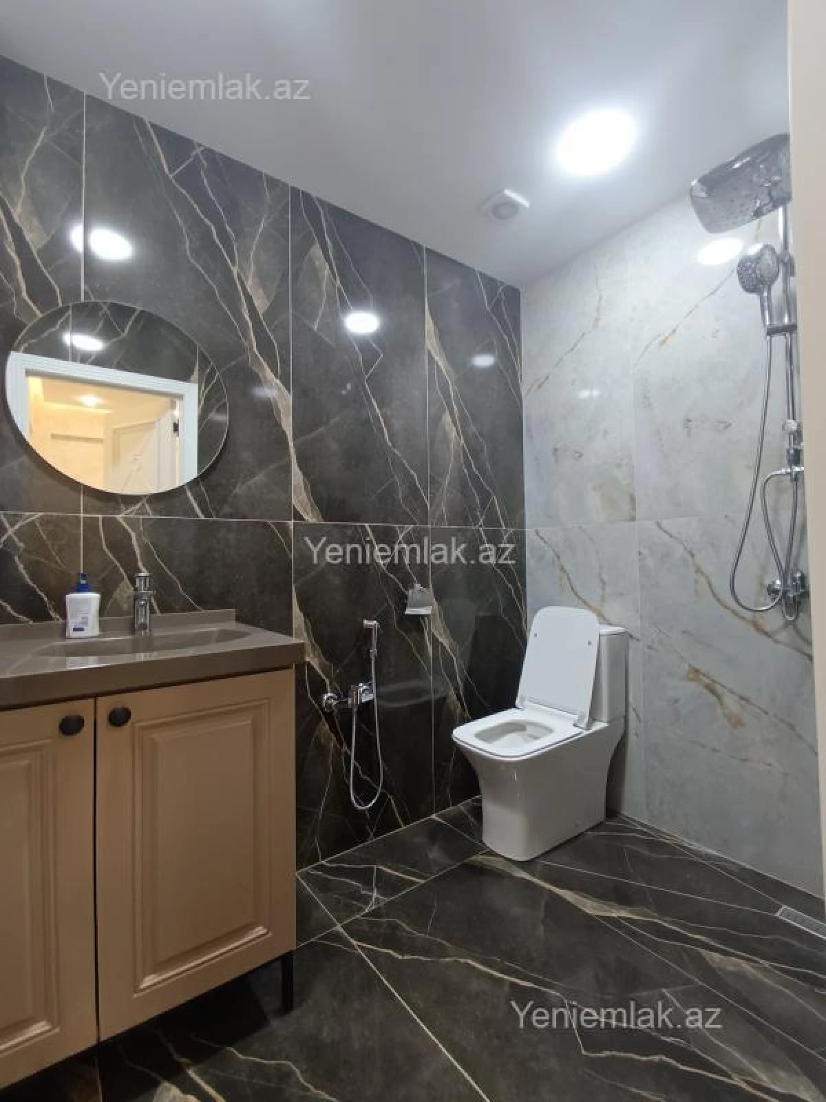 Satılır 3 otaqlı yeni tikili 68 m²