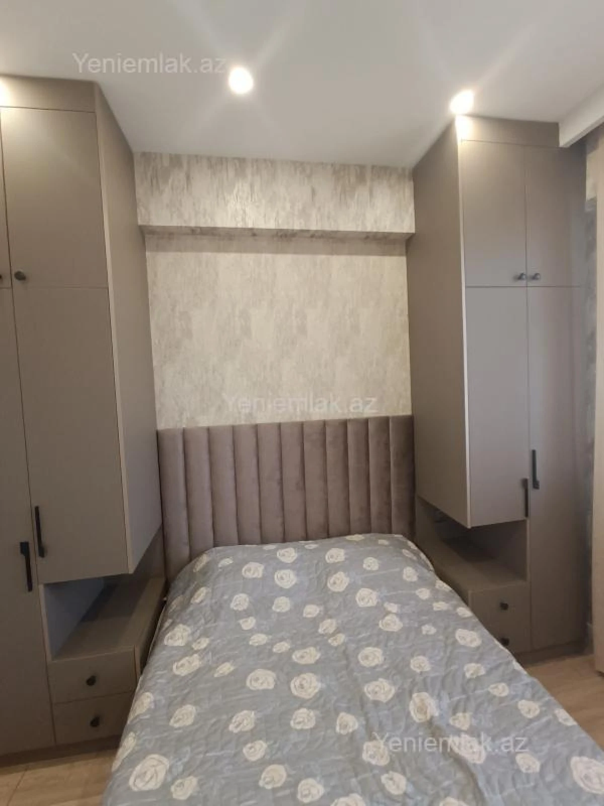 Satılır 3 otaqlı yeni tikili 68 m²