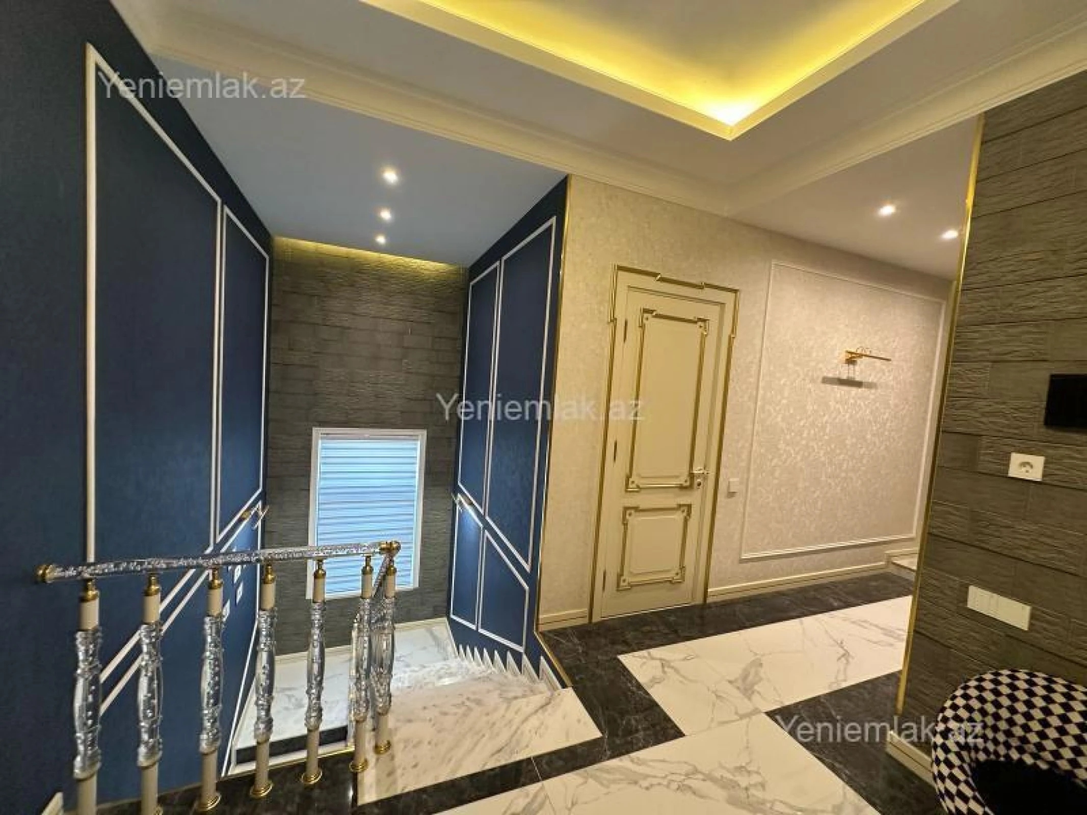 Satılır 5 otaqlı həyət evi 400 m²