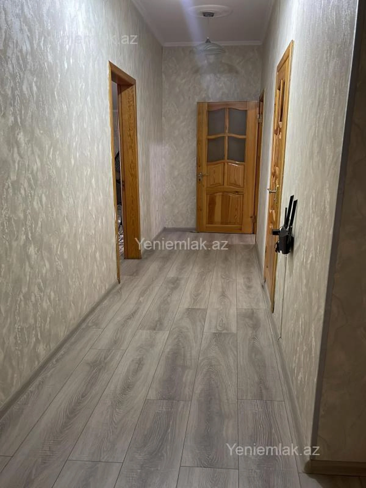 Satılır 2 otaqlı yeni tikili 75 m²