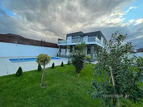 Satılır 5 otaqlı həyət evi 350 m²