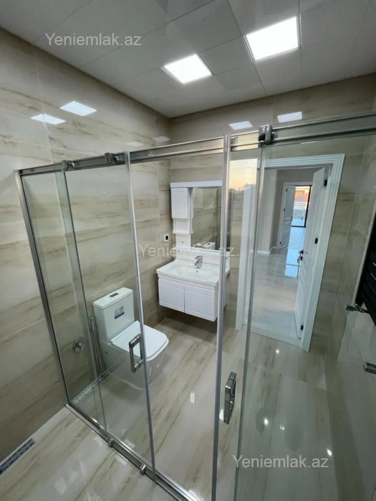 Satılır 5 otaqlı həyət evi 350 m²
