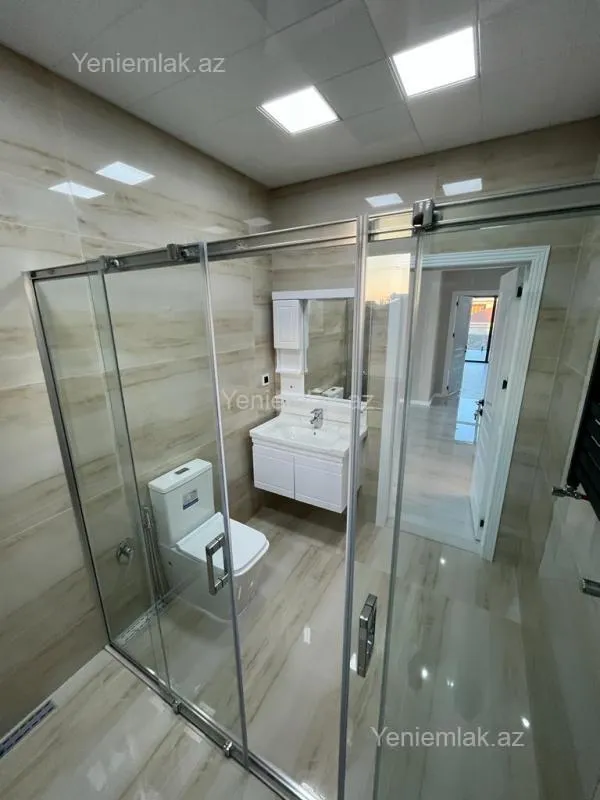 Satılır 5 otaqlı həyət evi 350 m²