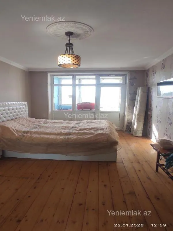 Satılır 3 otaqlı köhnə tikili 84 m²