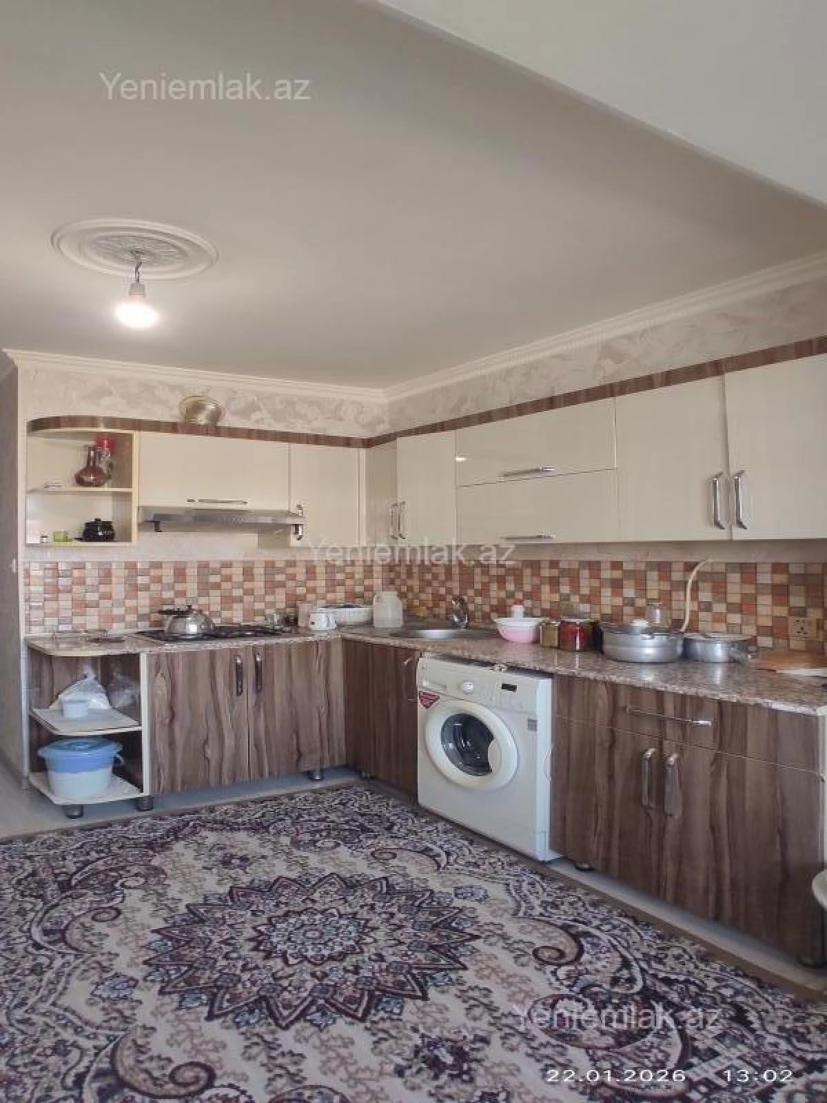 Satılır 3 otaqlı köhnə tikili 84 m²