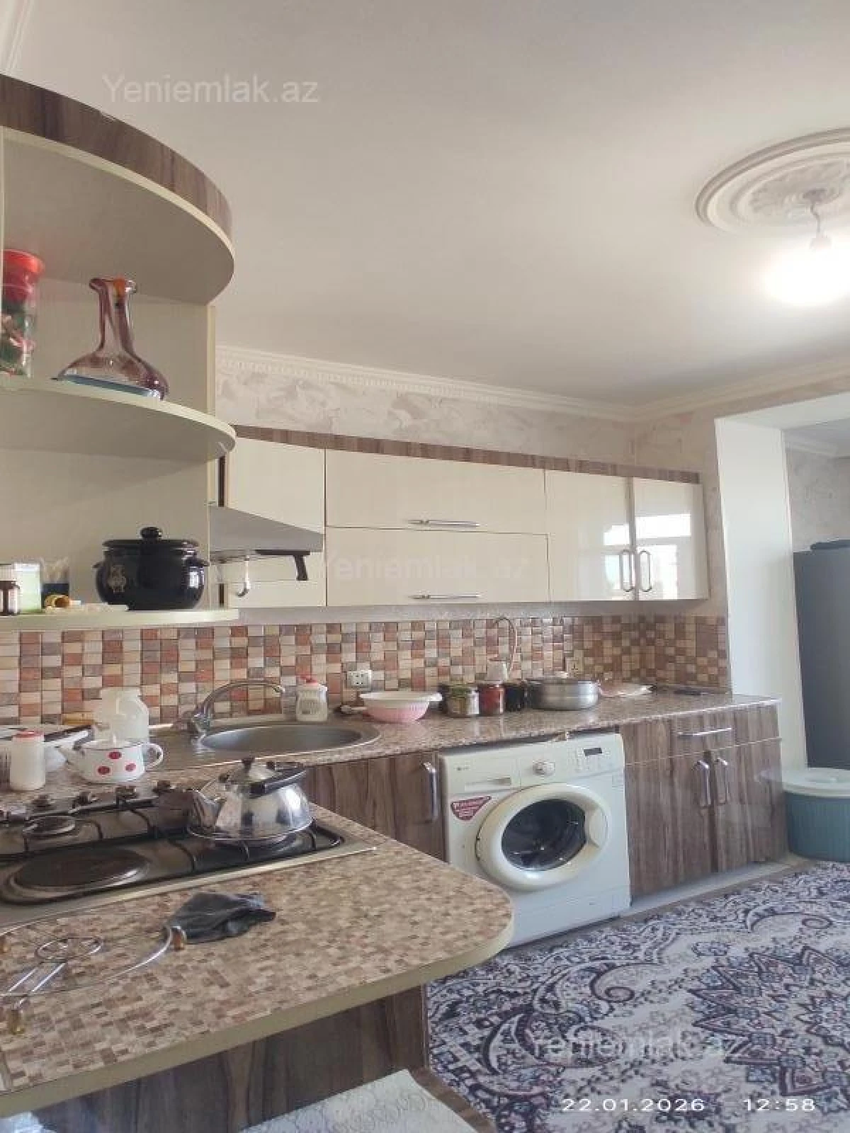Satılır 3 otaqlı köhnə tikili 84 m²
