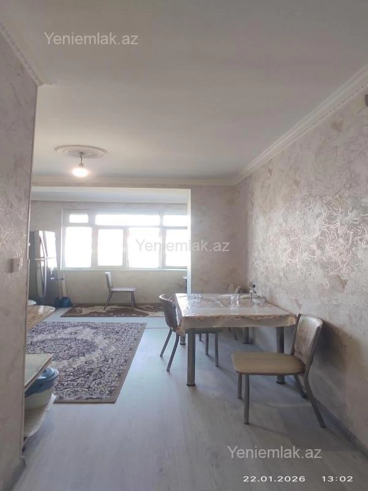 Satılır 3 otaqlı köhnə tikili 84 m²