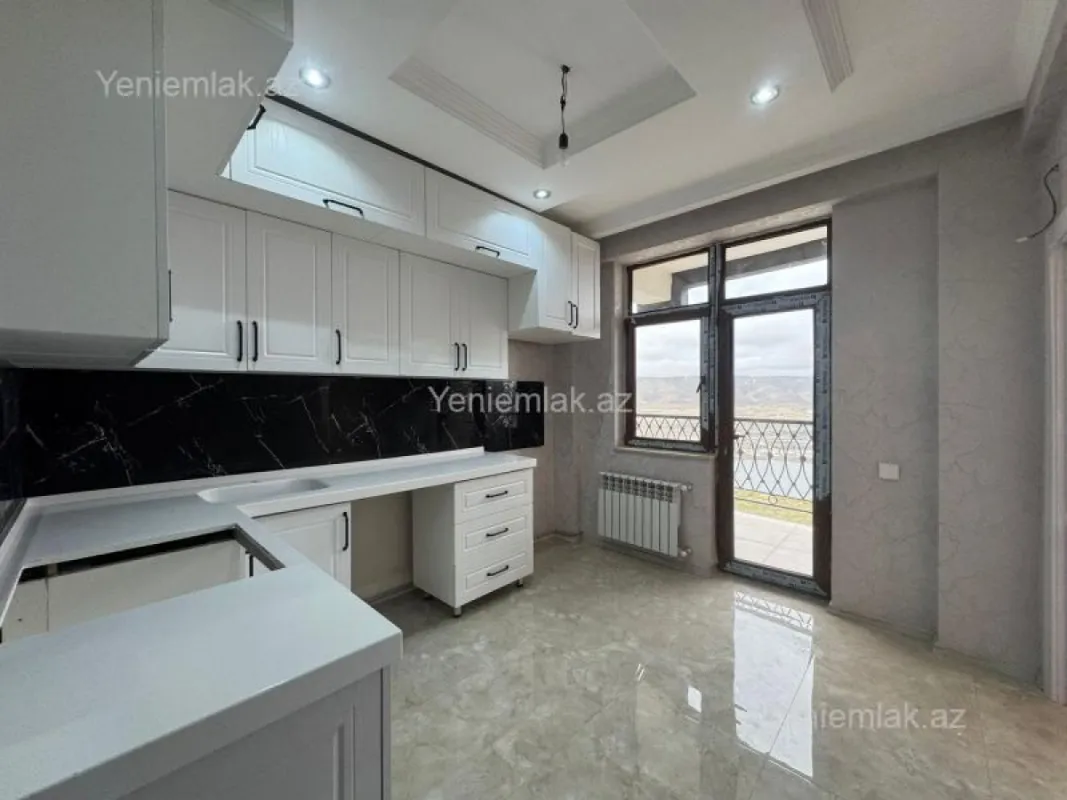 Satılır 4 otaqlı yeni tikili 118 m²