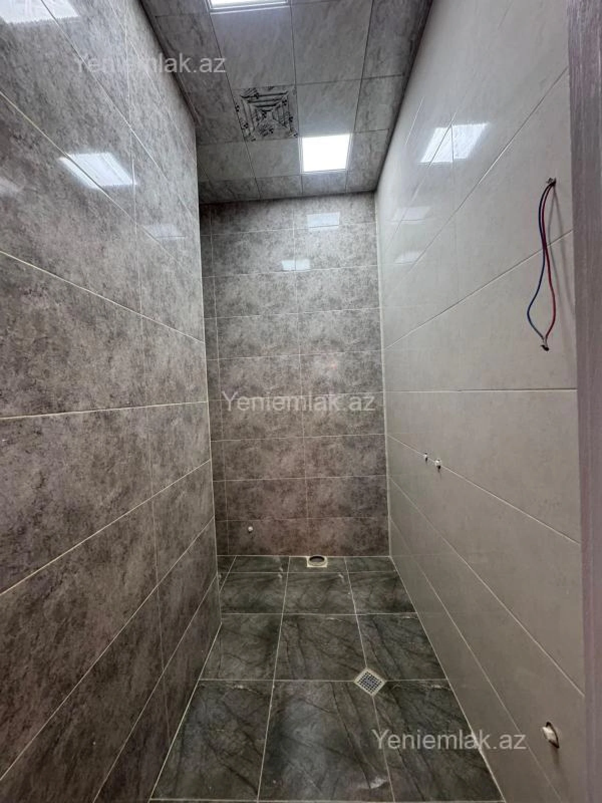 Satılır 4 otaqlı yeni tikili 118 m²