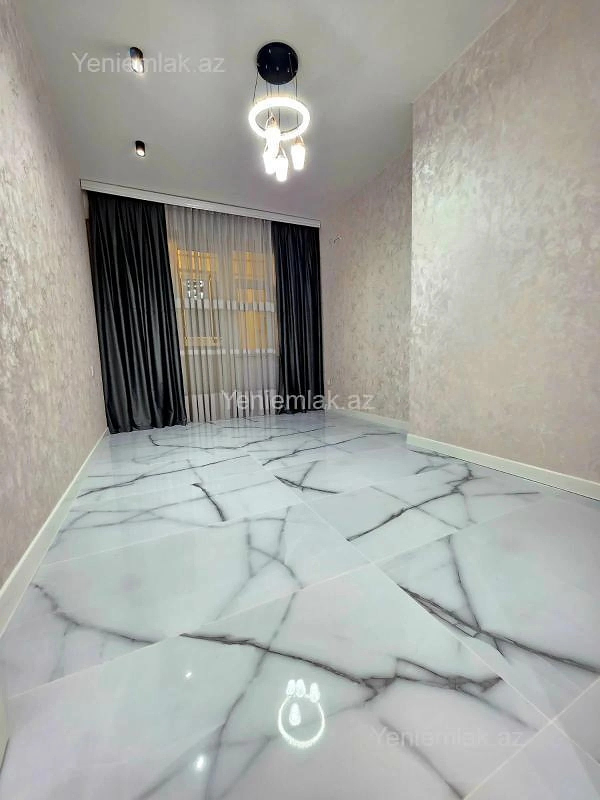 Satılır 3 otaqlı yeni tikili 95 m²