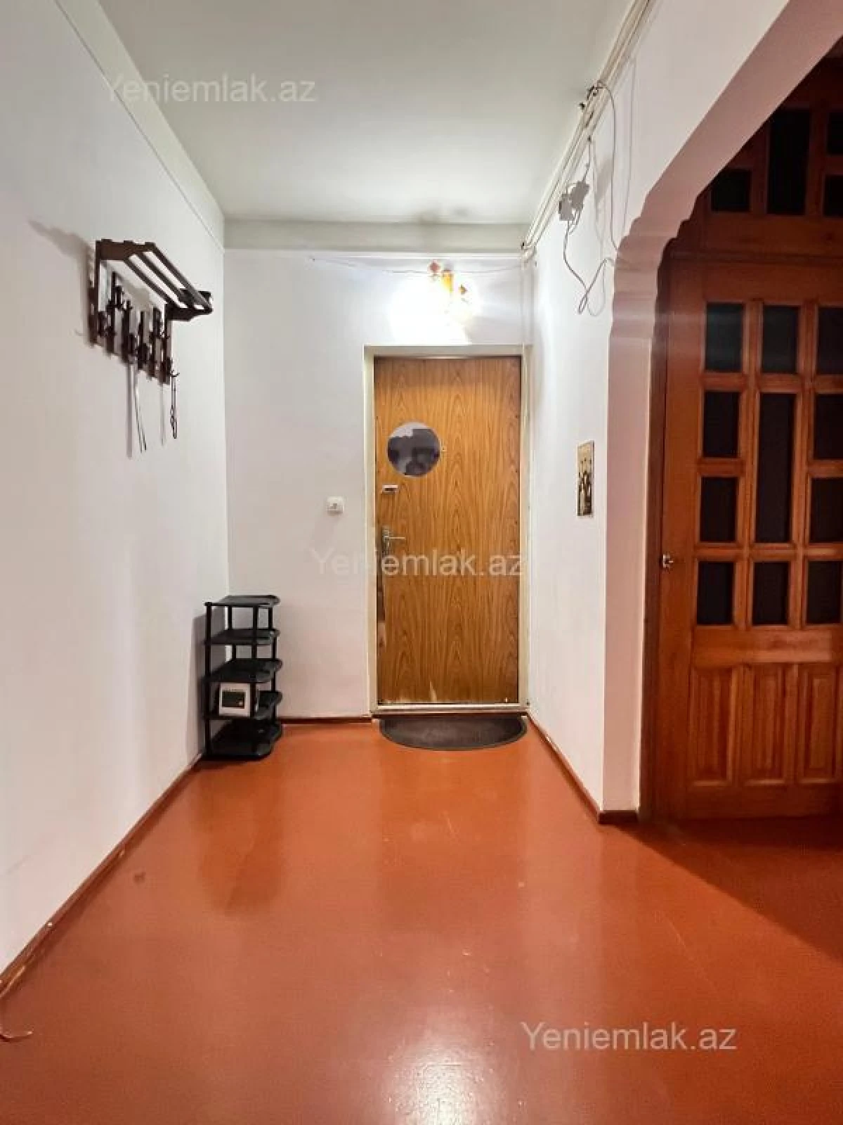 Satılır 3 otaqlı köhnə tikili 75 m²