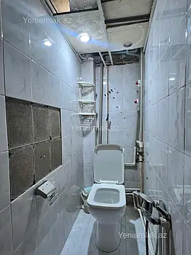 Satılır 3 otaqlı köhnə tikili 75 m²