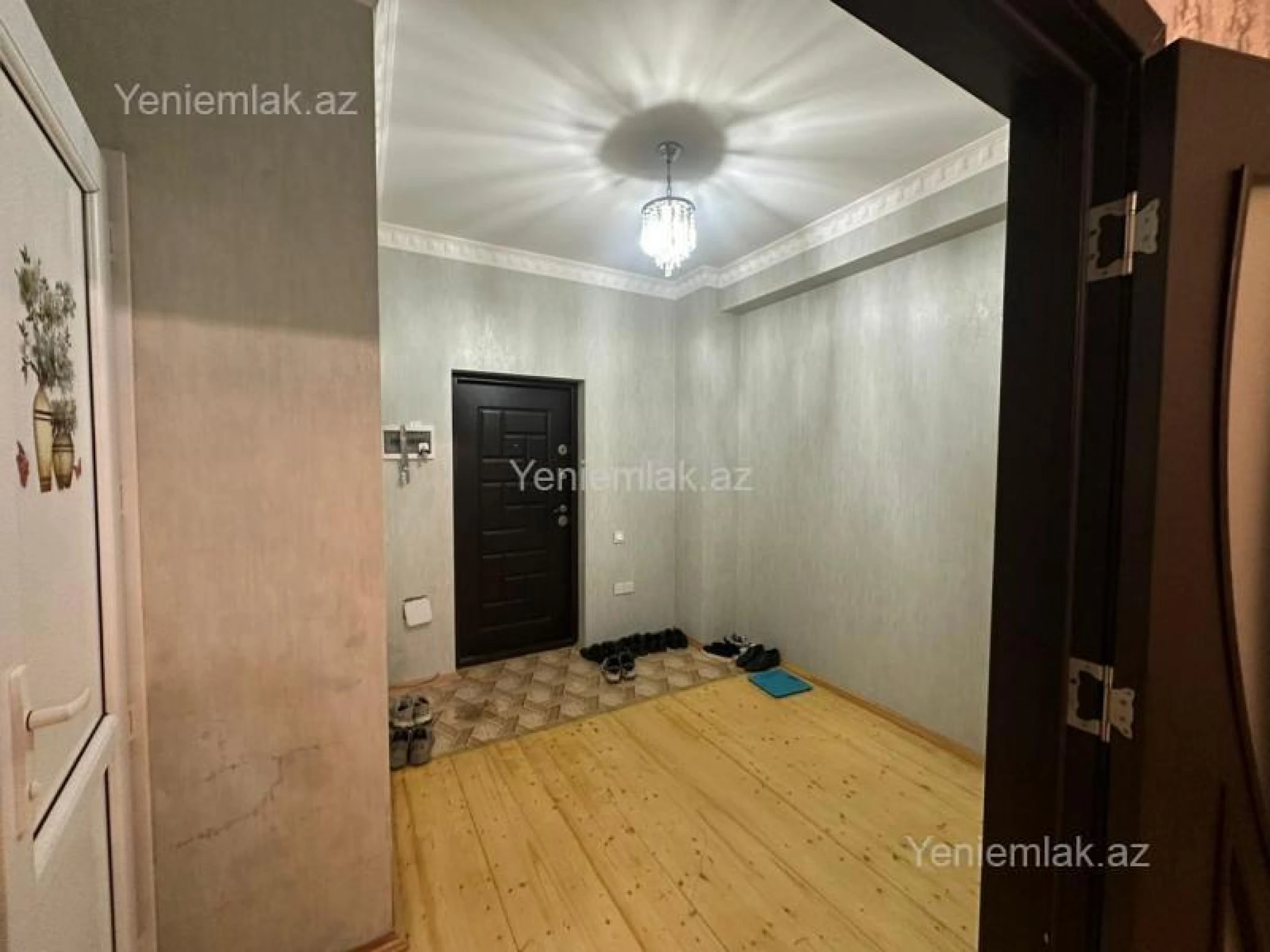 Satılır 3 otaqlı yeni tikili 115 m²