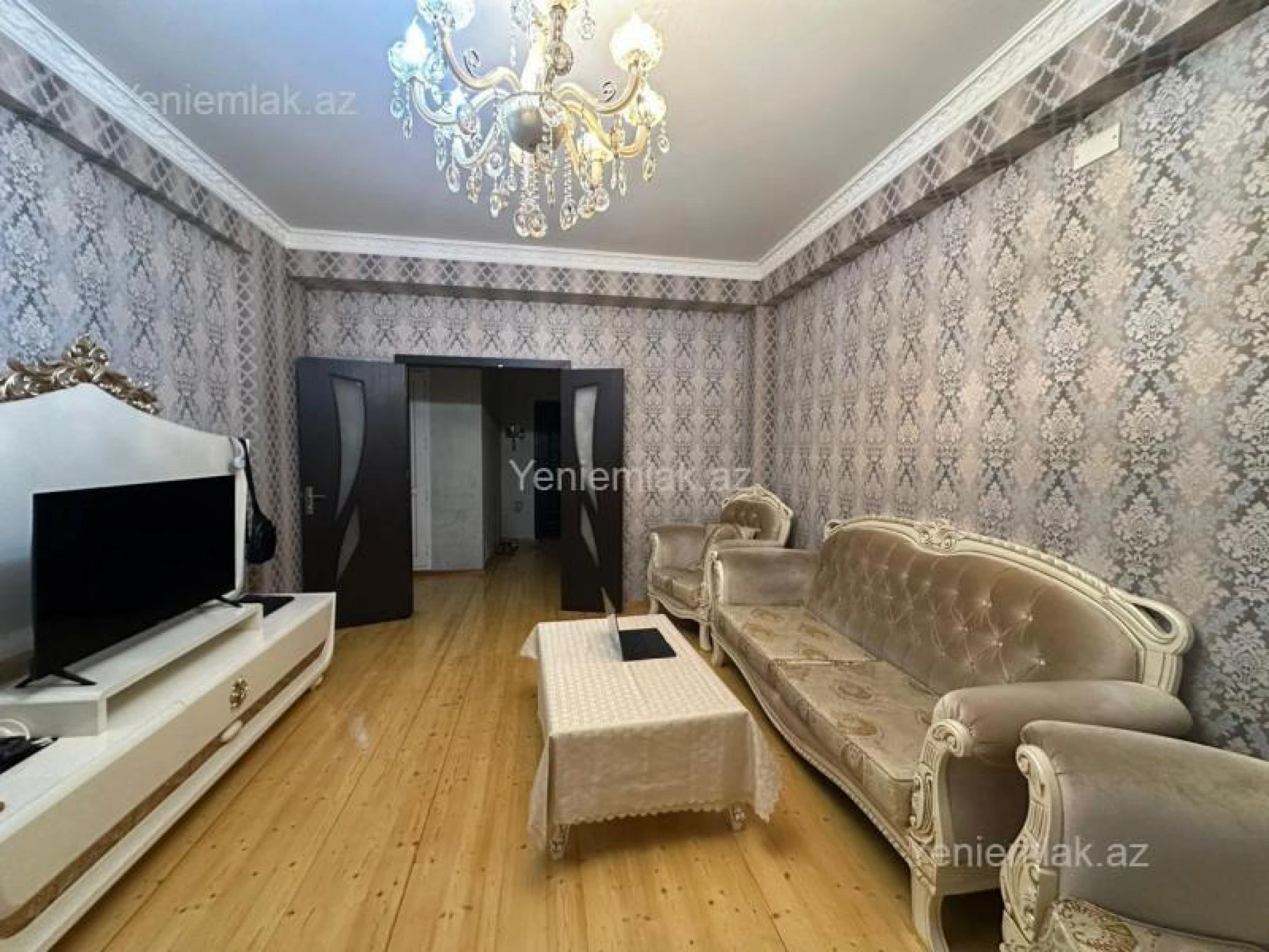 Satılır 3 otaqlı yeni tikili 115 m²