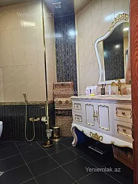 Satılır 3 otaqlı yeni tikili 100 m²