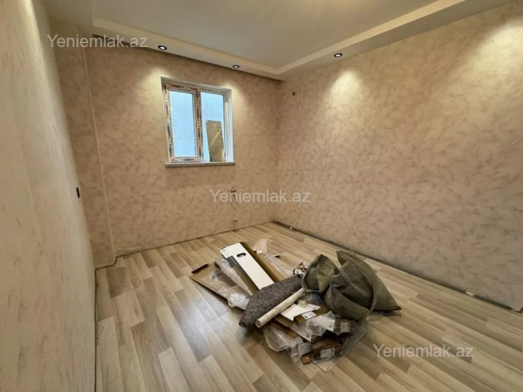 Satılır 2 otaqlı həyət evi 70 m²