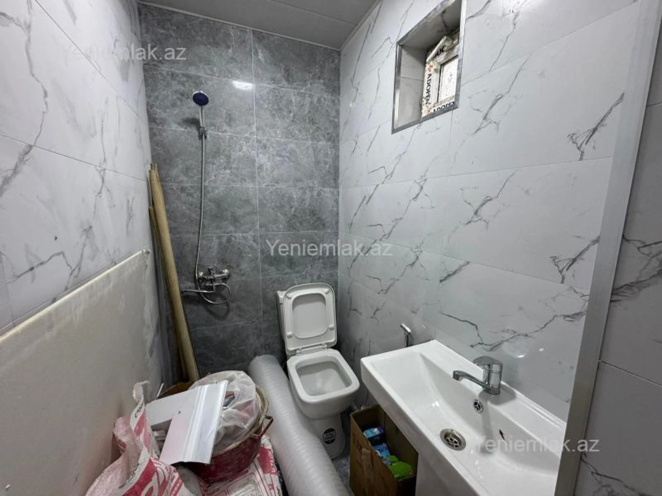Satılır 2 otaqlı həyət evi 70 m²