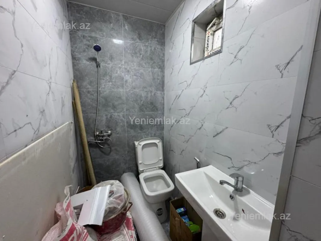Satılır 2 otaqlı həyət evi 70 m²