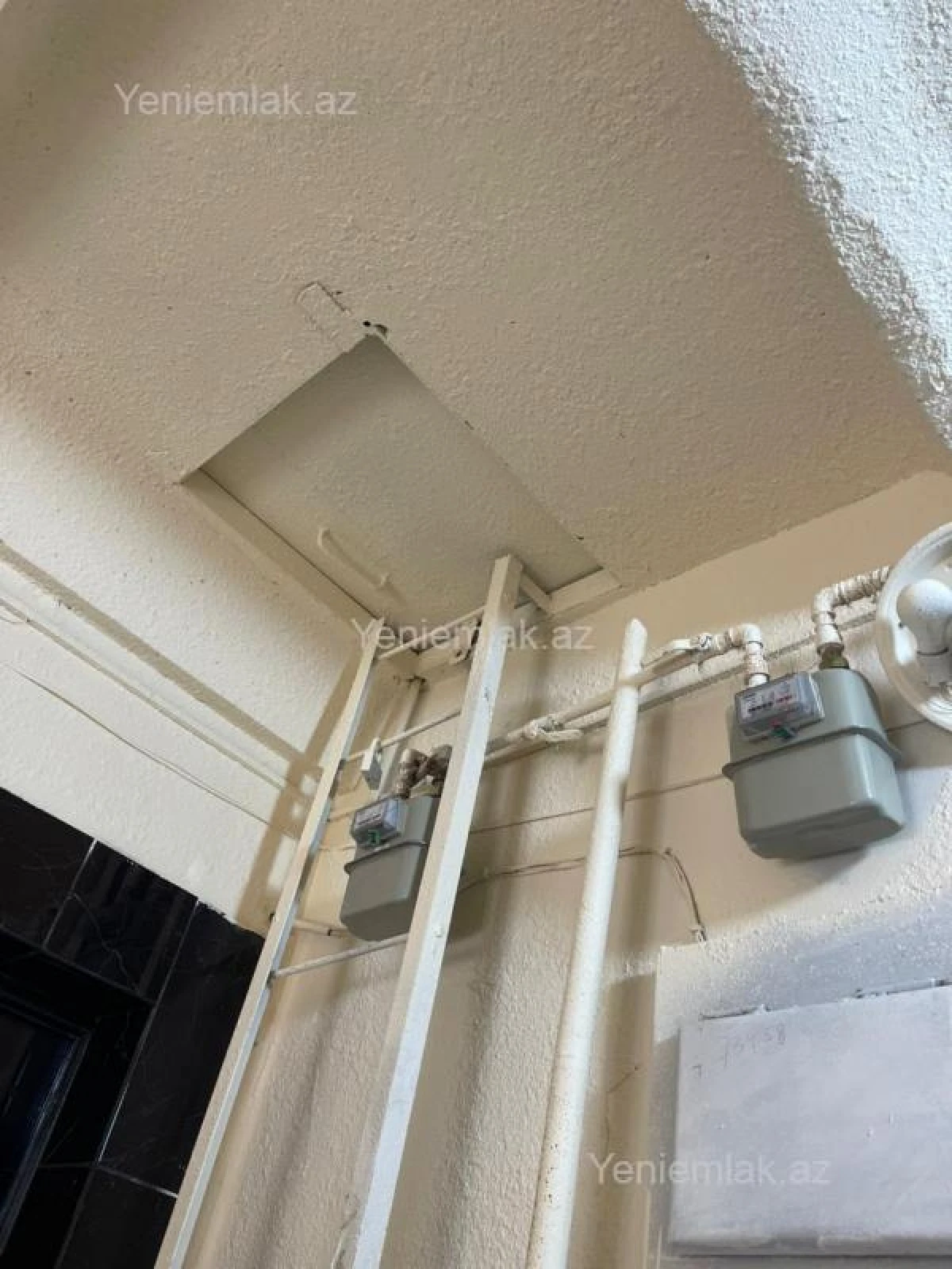 Satılır 3 otaqlı köhnə tikili 70 m²