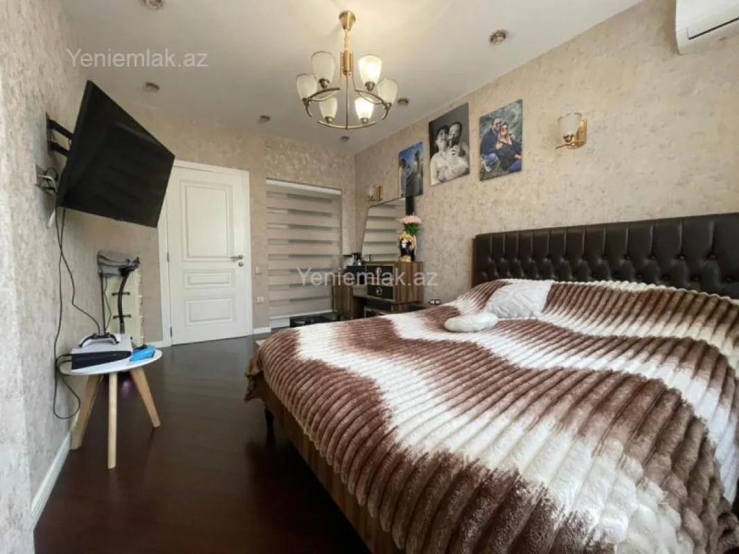 Satılır 3 otaqlı köhnə tikili 70 m²