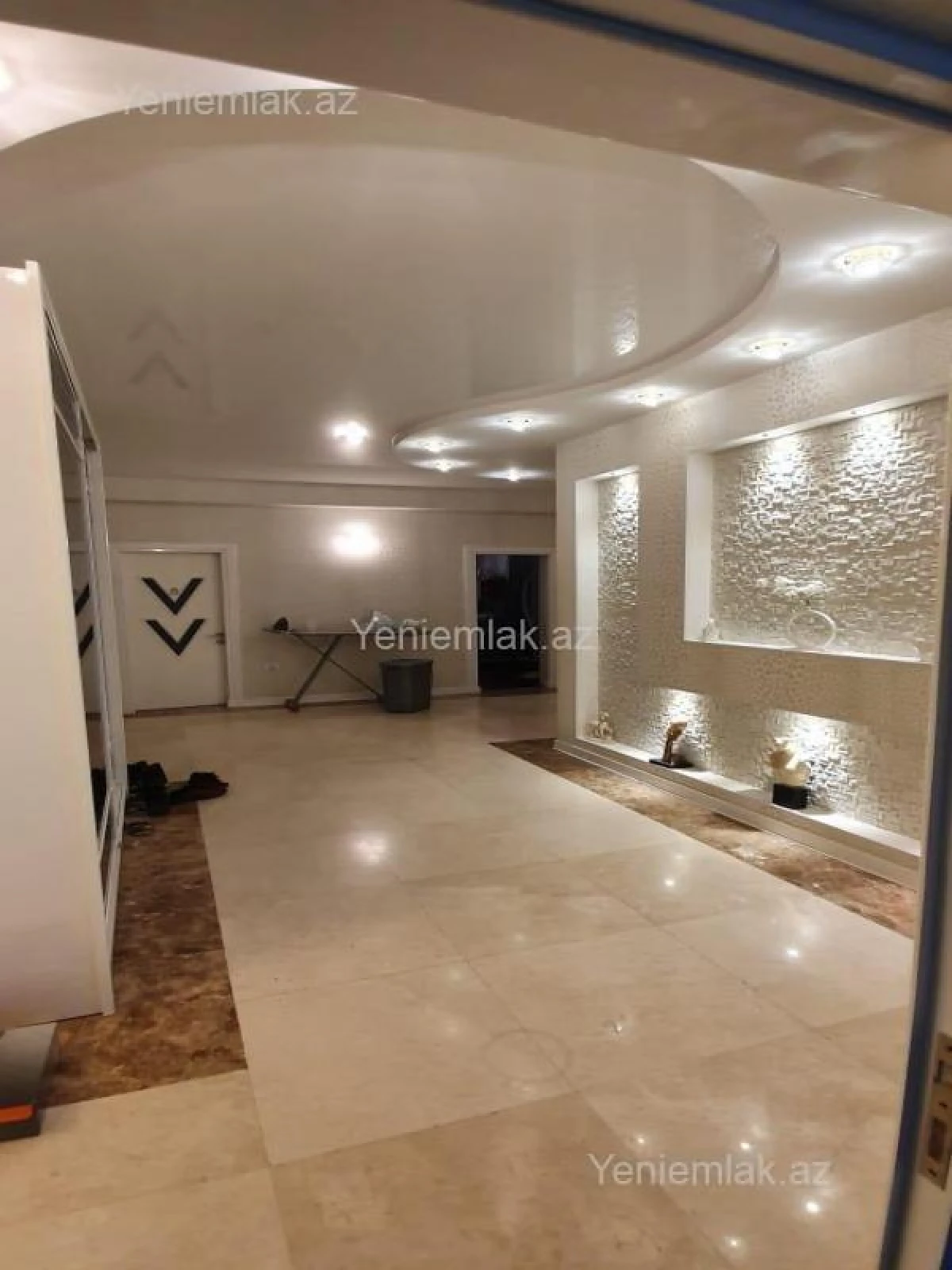 Satılır 4 otaqlı yeni tikili 175 m²