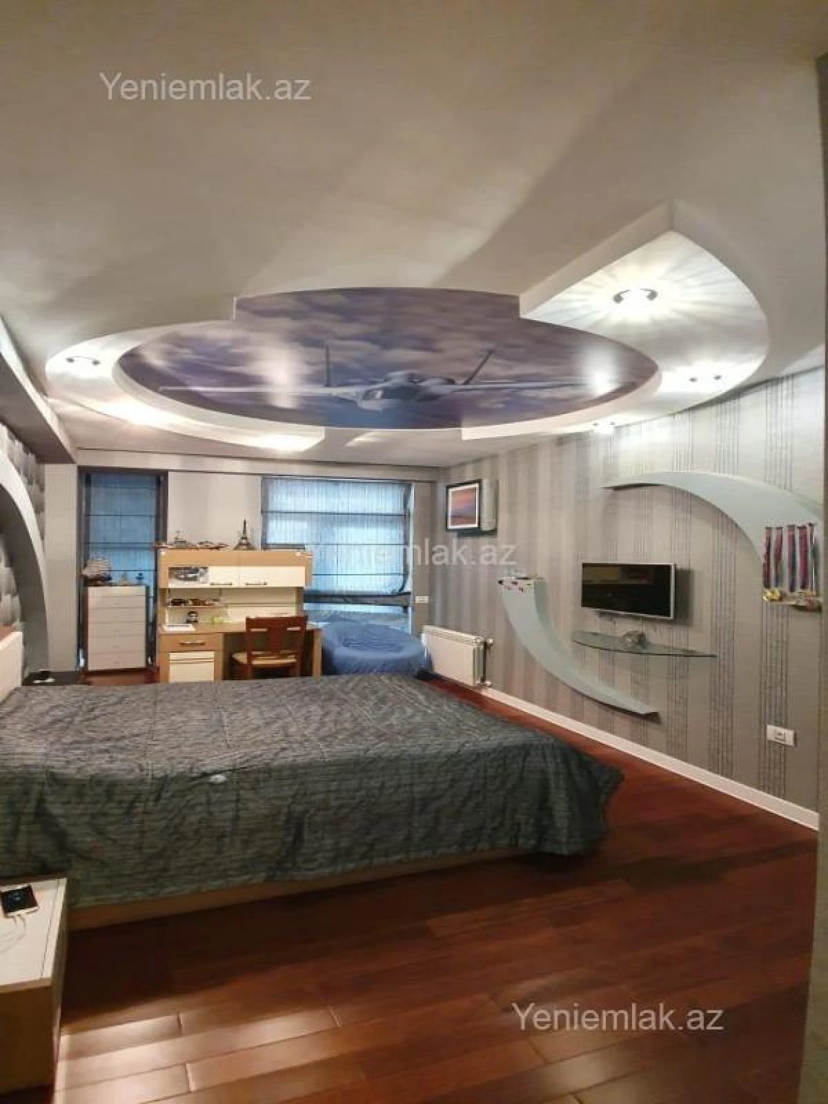 Satılır 4 otaqlı yeni tikili 175 m²