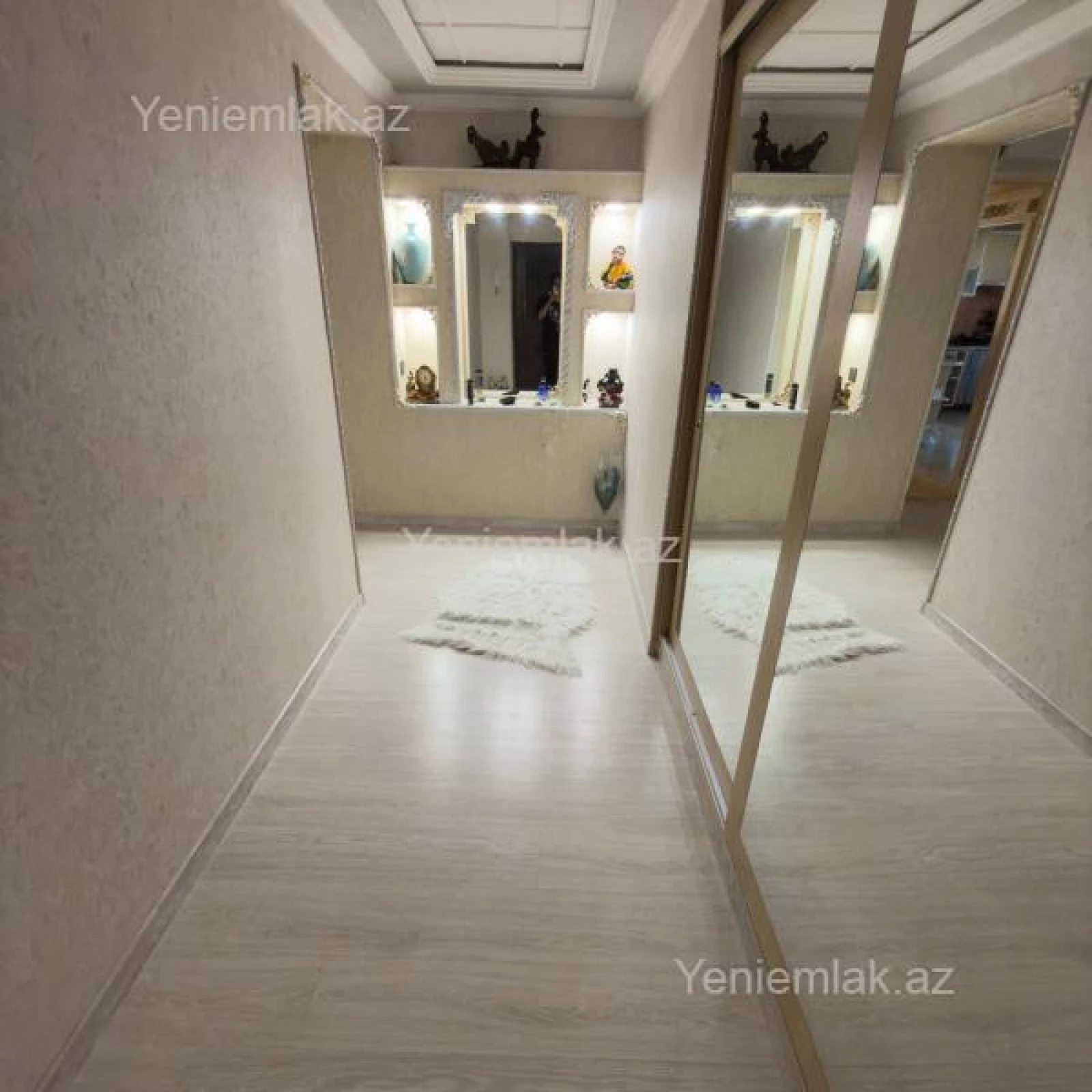 Satılır 3 otaqlı yeni tikili 120 m²