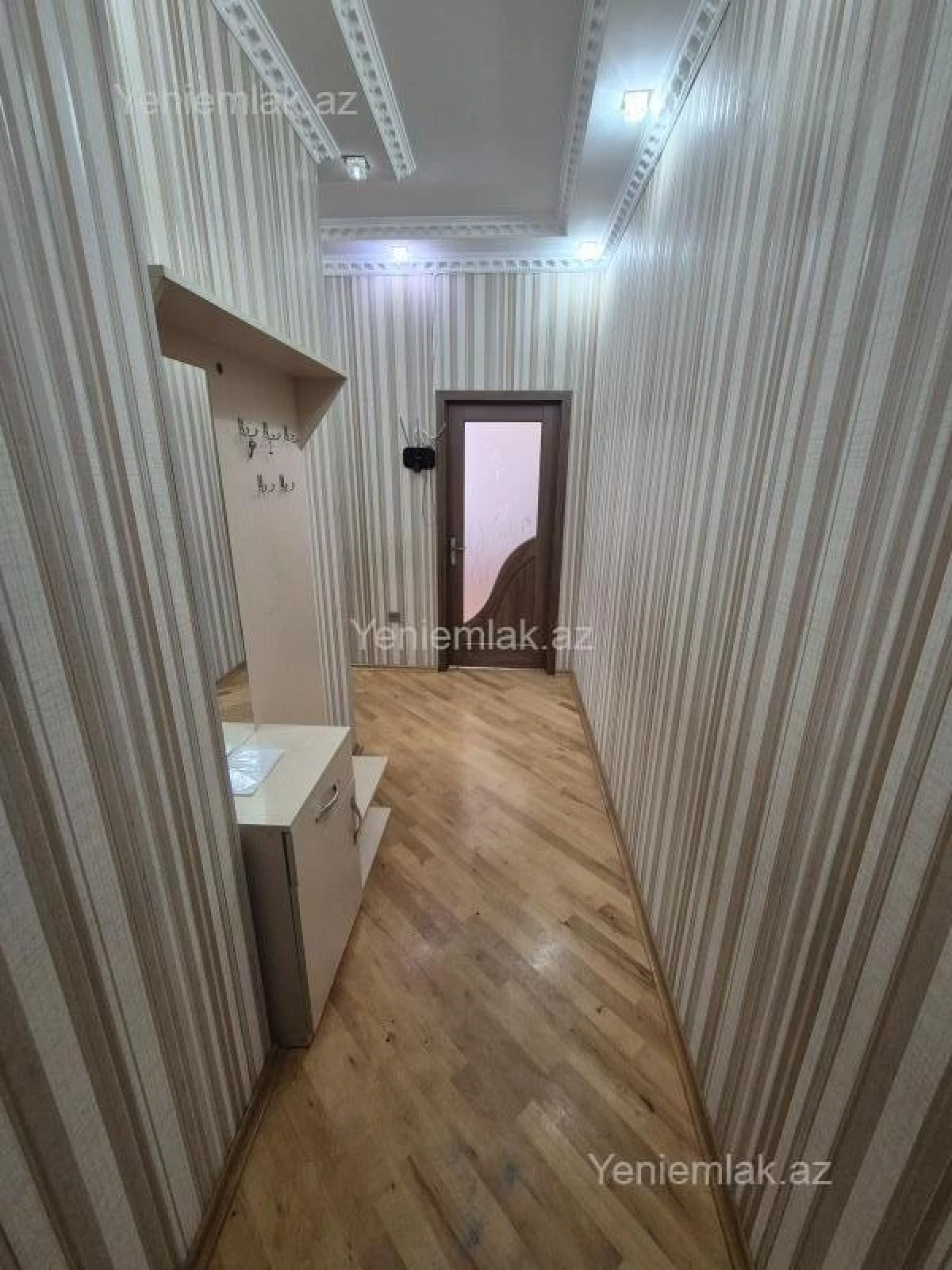 Satılır 3 otaqlı yeni tikili 87 m²